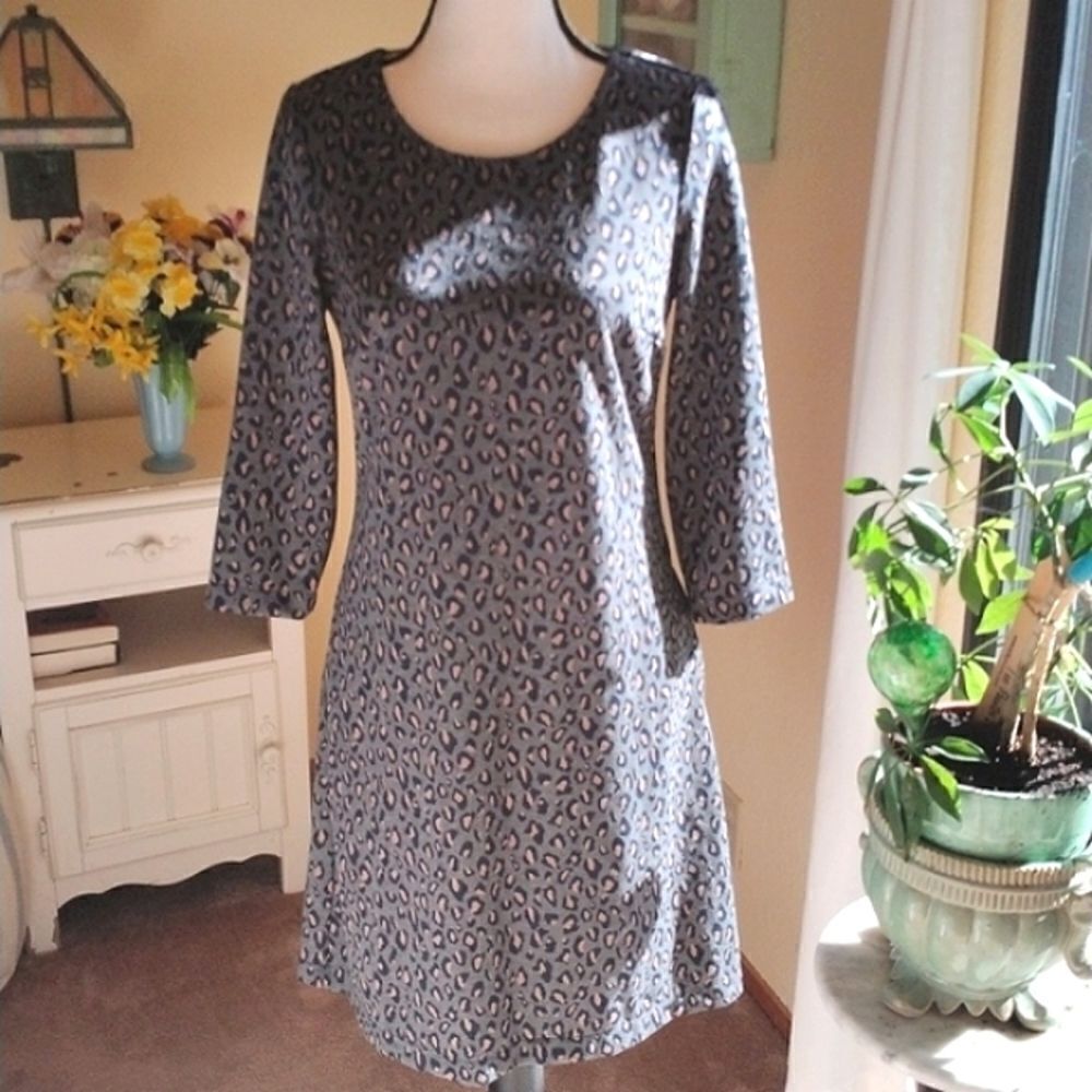 NWT Nicole Miller Original Knit Animal Print Dress